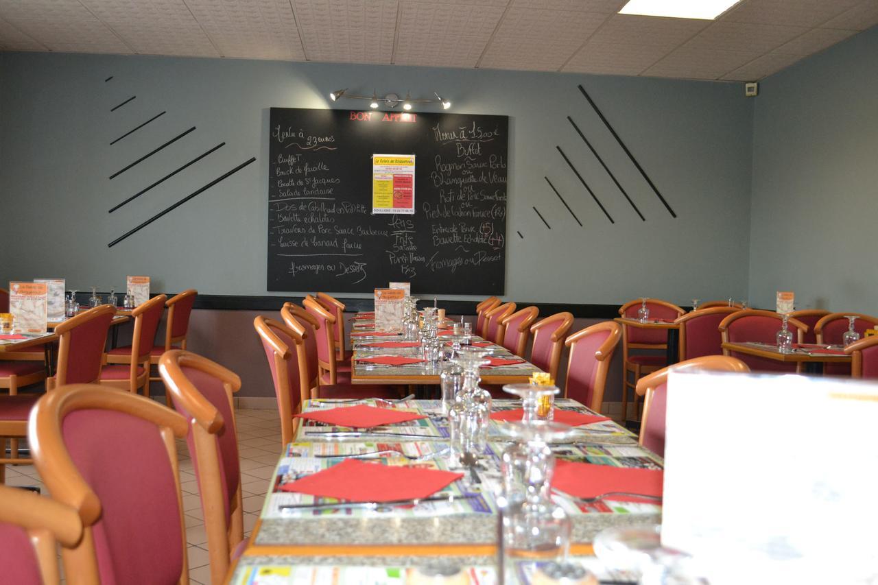 Le Relais De Risquetout Hem-Hardinval ภายนอก รูปภาพ